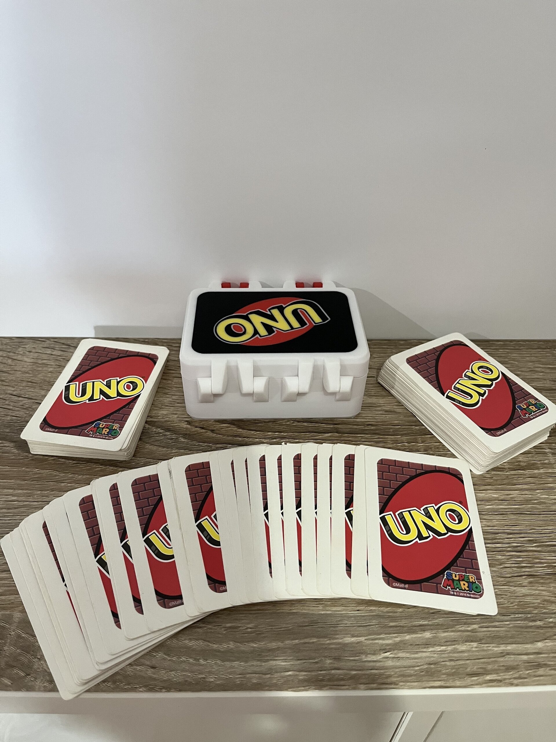 CAJA CARTAS JUEGO UNO - 9