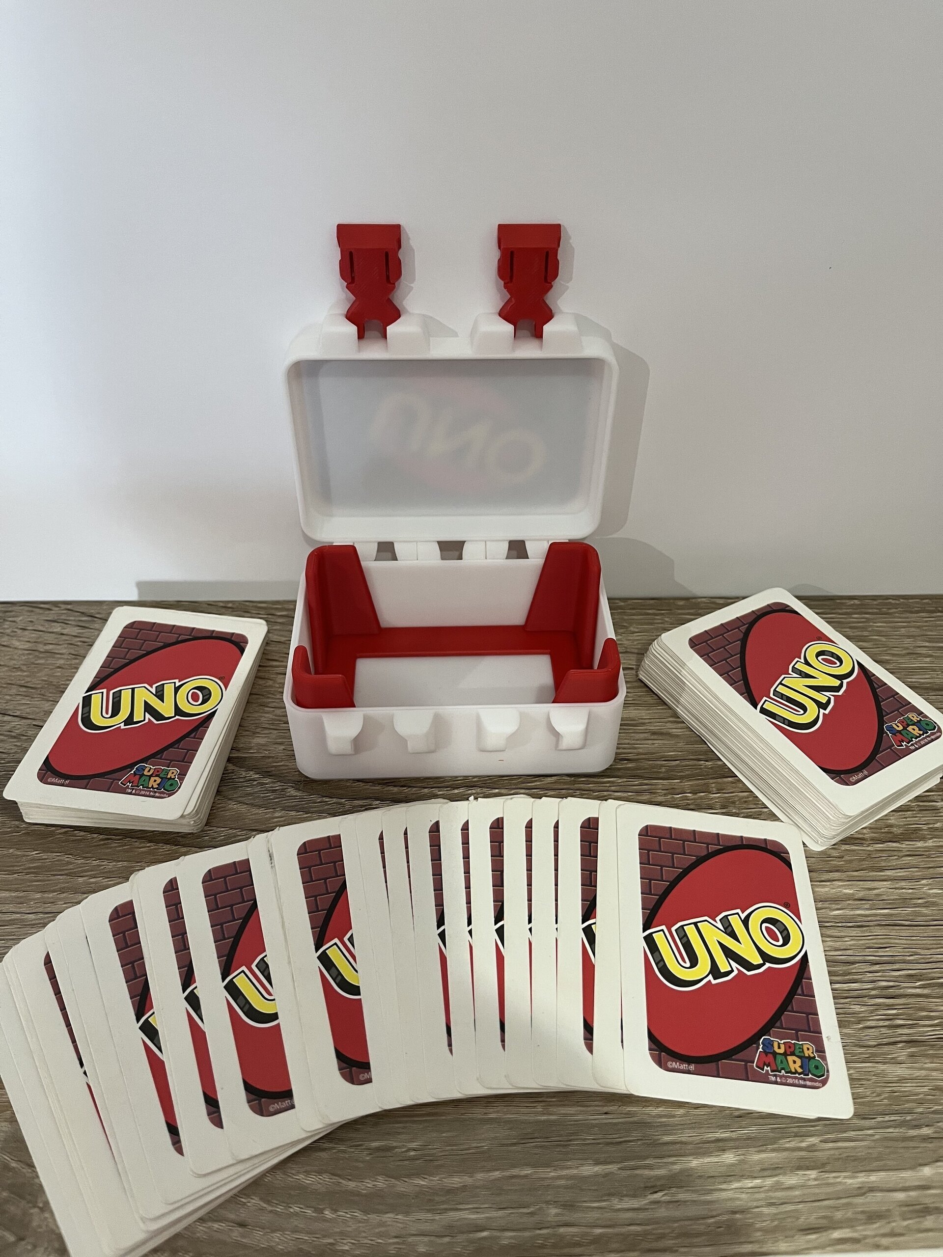 CAJA CARTAS JUEGO UNO - 4